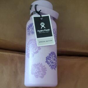 Hydro Flask Purple 32oz